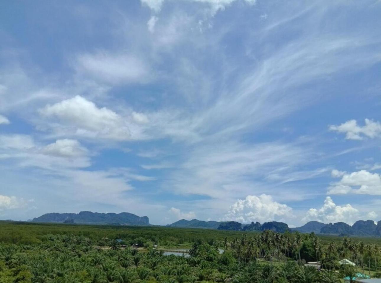 The Ozone Krabi Condotel ภายนอก รูปภาพ